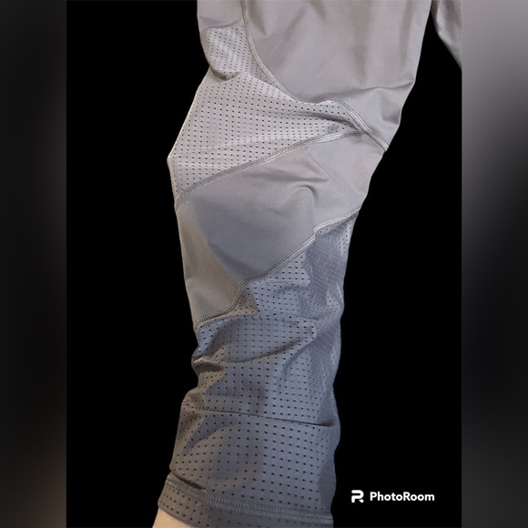 KNOCKOUT by Victoria Secret Capri - Picture 3 of 4